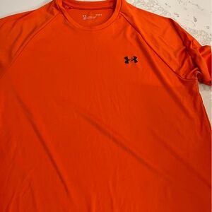 Under armor shirt